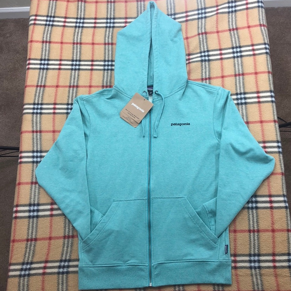 Patagonia P-6 Logo Midweight Hoodie